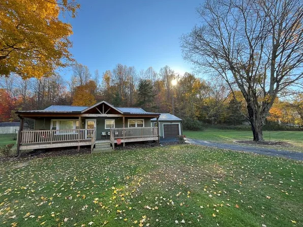 4392 Owl Creek Rd, Lucasville, OH 45648