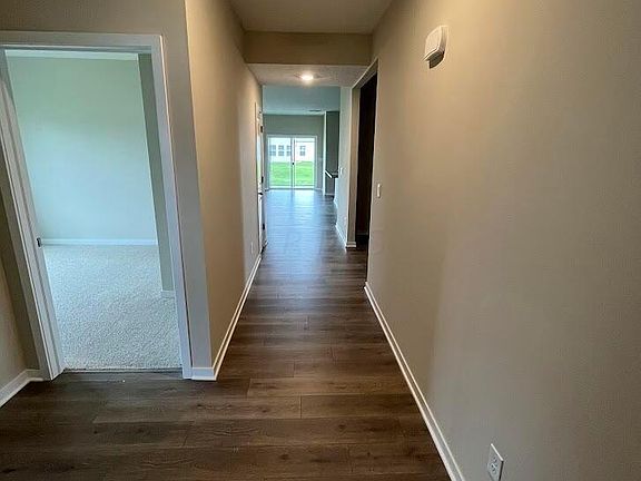2nd image of 170 Chapman Dr