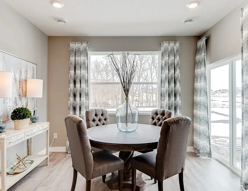 Charming, Sophisticated Home with 2-Car Attached Garage — Photo 3