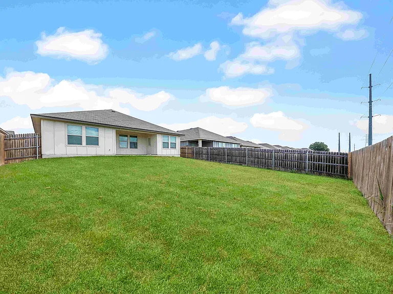 3610 Tanchico Dr — Photo 22