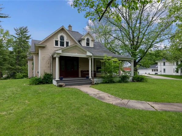 904 Main St, Carrollton, MO 64633