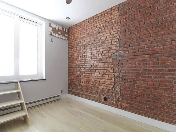 4th image of 111 E 29th St APT 2A
