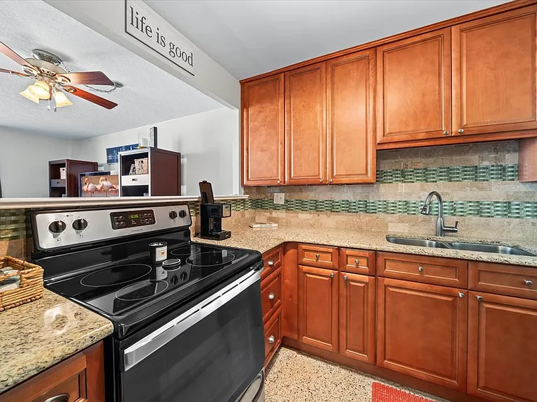 2020 N Atlantic Ave #306 — Photo 18