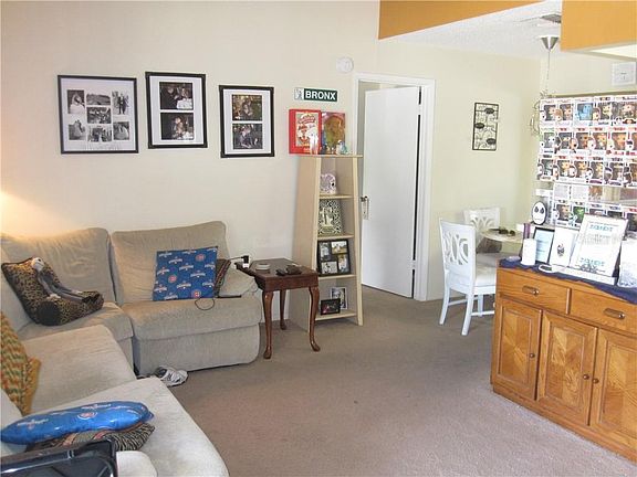 4th image of 3854 Galley Ct Unit 201