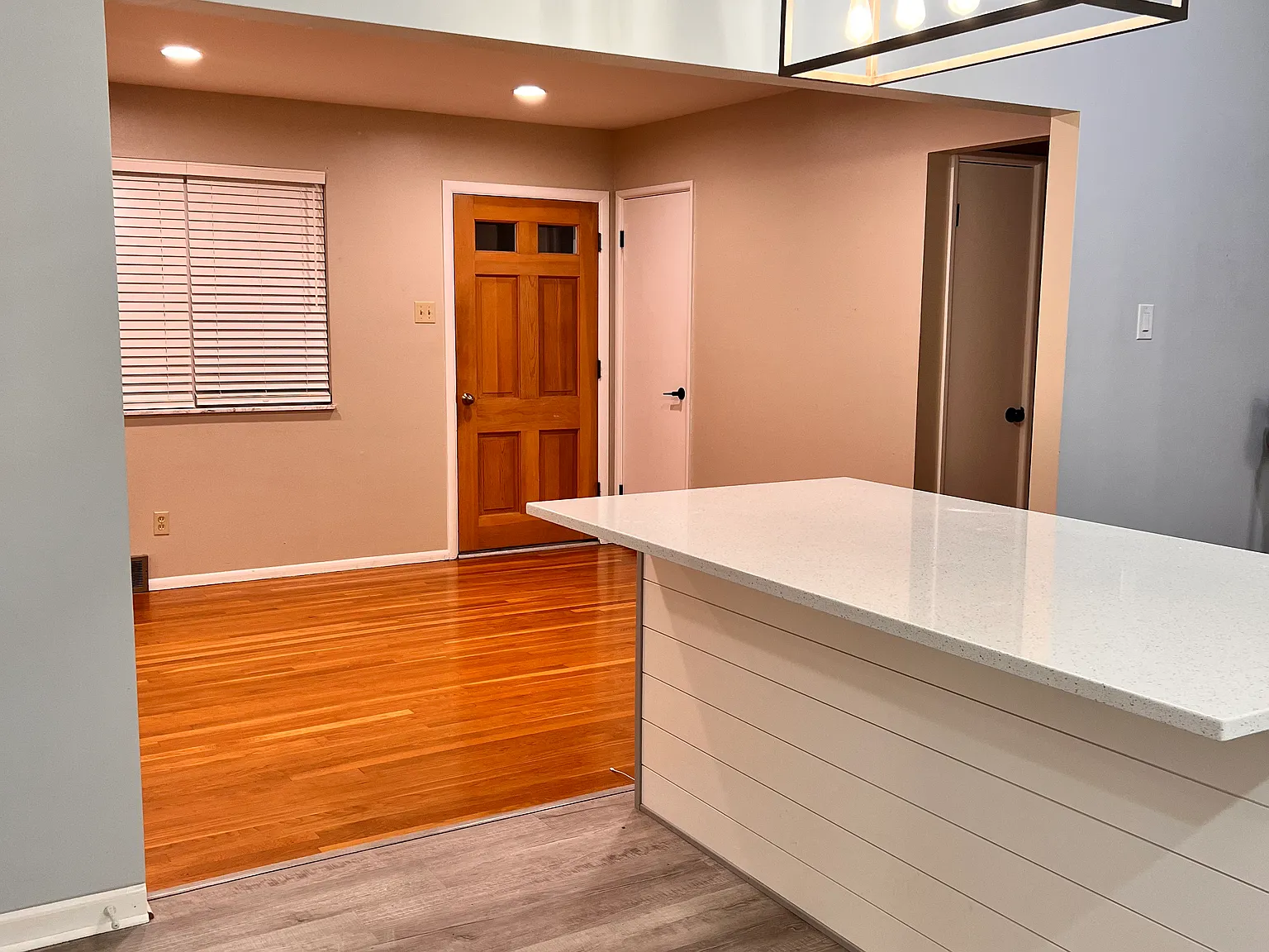 3 bed, 2180 sqft, $2,550 — Photo 1