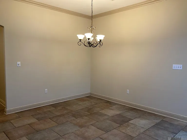 10655 Woodland Oaks Dr — Photo 8