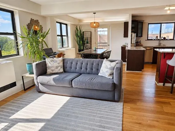 8800 Boulevard East APT 8M, North Bergen, NJ 07047