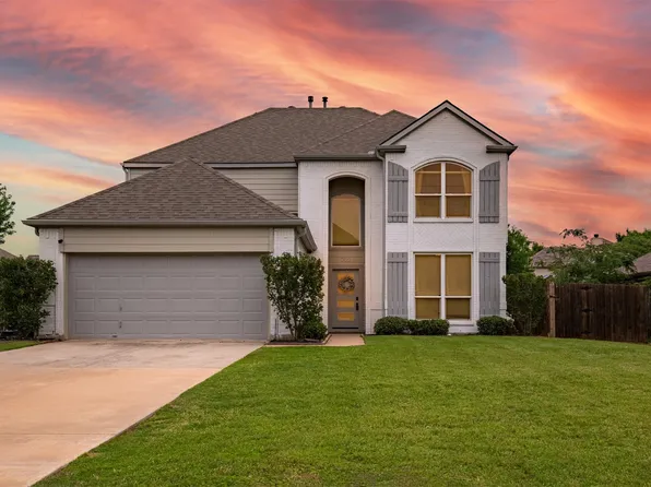702 River Oak Way, Lake Dallas, TX 75065