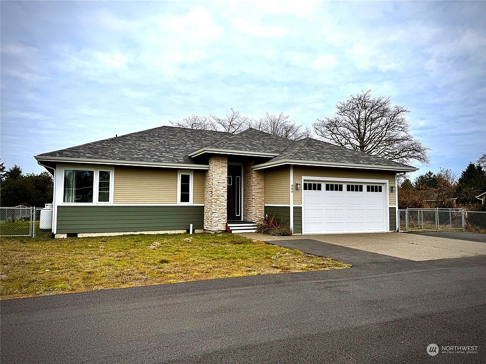 1st image of 880 Point Brown Avenue SE