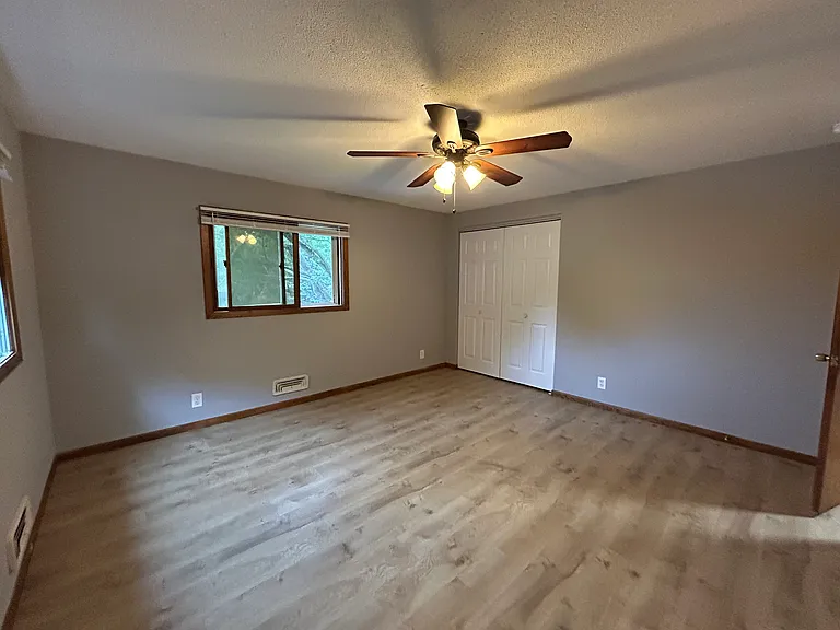 348 Belle Aire Dr — Photo 15