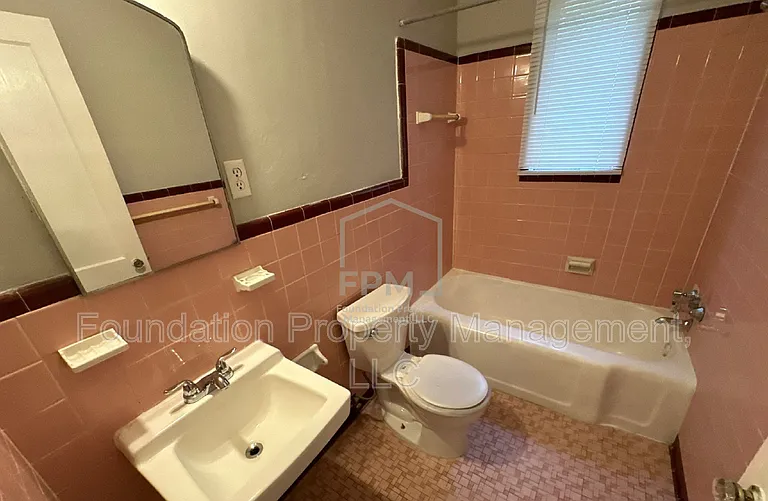 3326 Rosamond Ave — Photo 16
