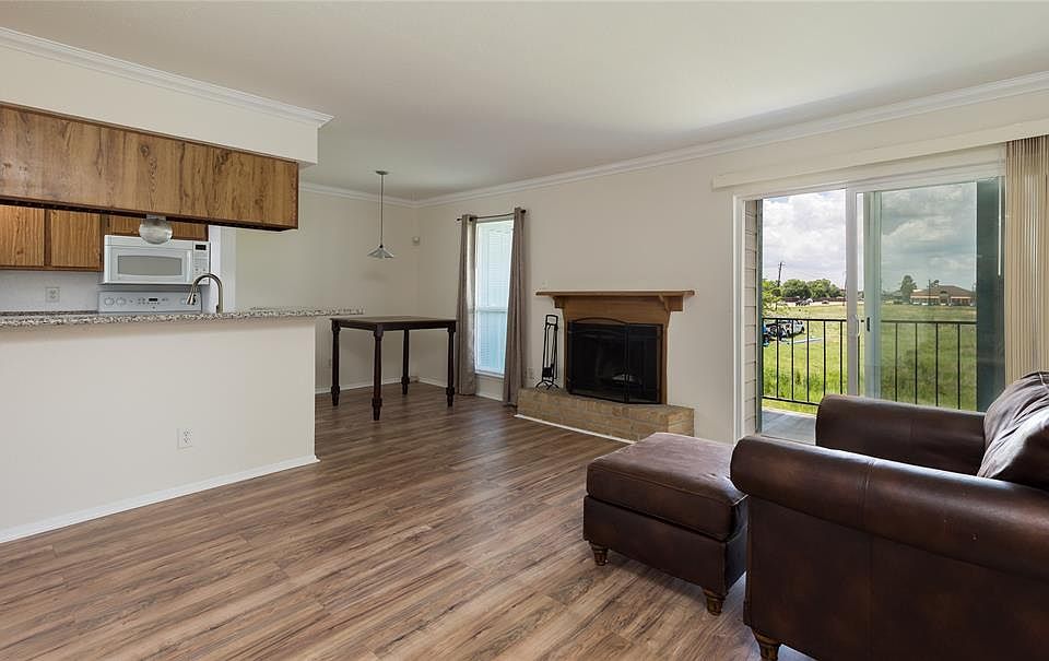 1st image of 18515 Egret Bay Blvd APT 707