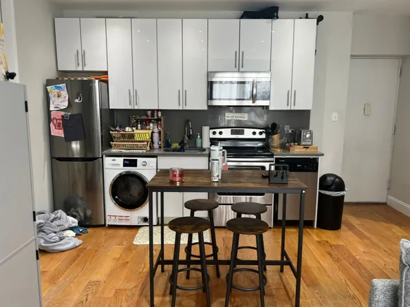 854 West 180th Street image 1 of 19