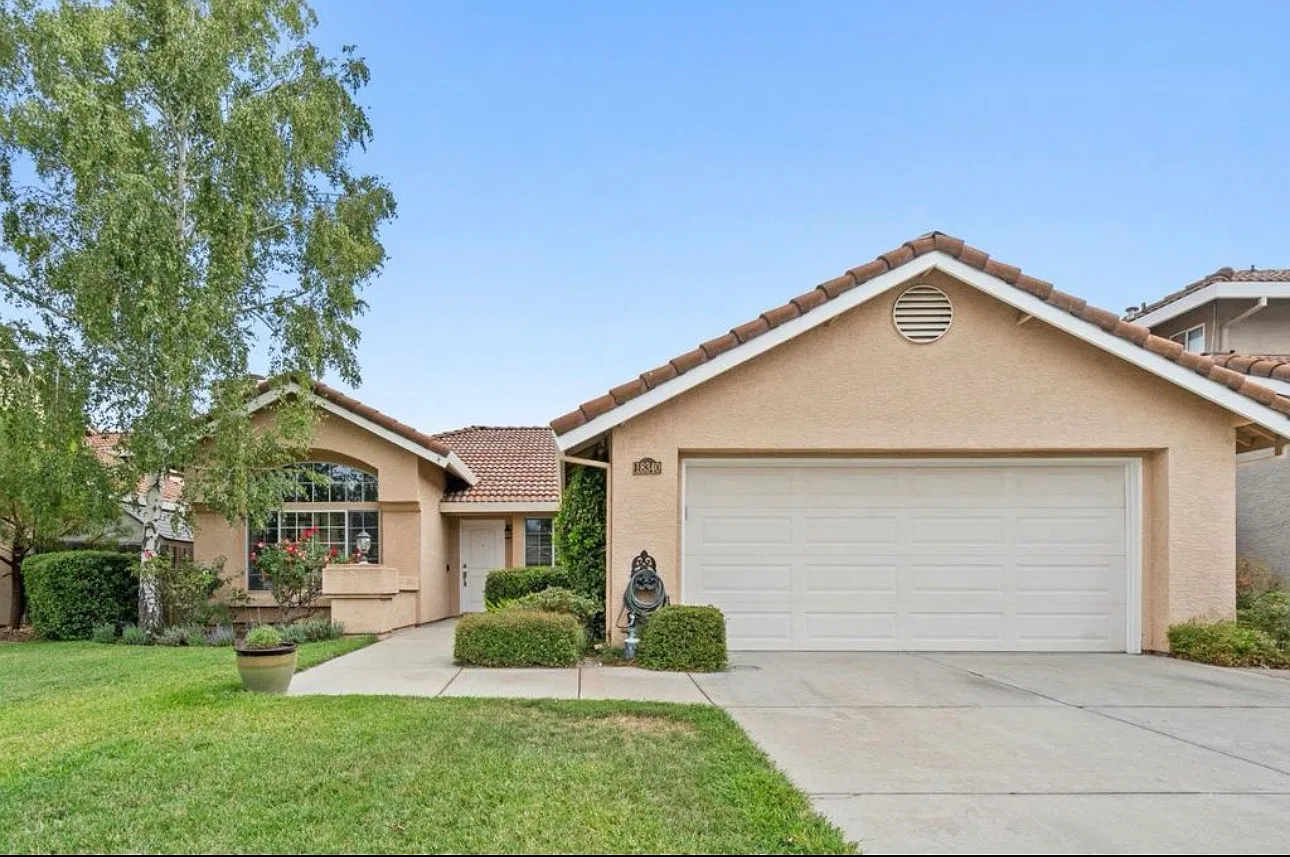 3 bed, 1578 sqft, $4,300 — Photo 1