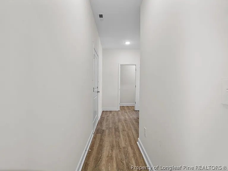 544 Ashley Heights Dr — Photo 9