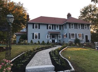 38 Outlook Rd, Swampscott, MA 01907