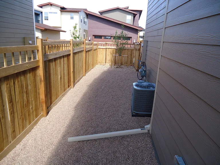 2672 Iola St — Photo 15