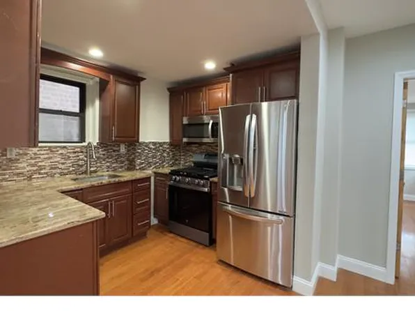 4128 Wickham Ave Floor 2, Bronx, NY 10466