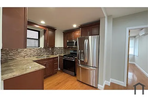 4128 Wickham Ave #2 Photo 1