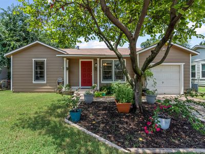 435 Harrison Ln, Hurst, TX, 76053