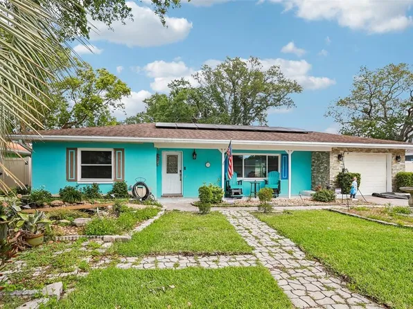 657 Marjon Ave, Dunedin, FL 34698