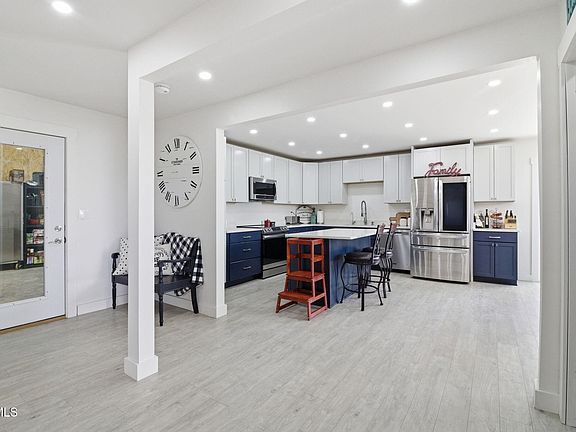 9th image of this home