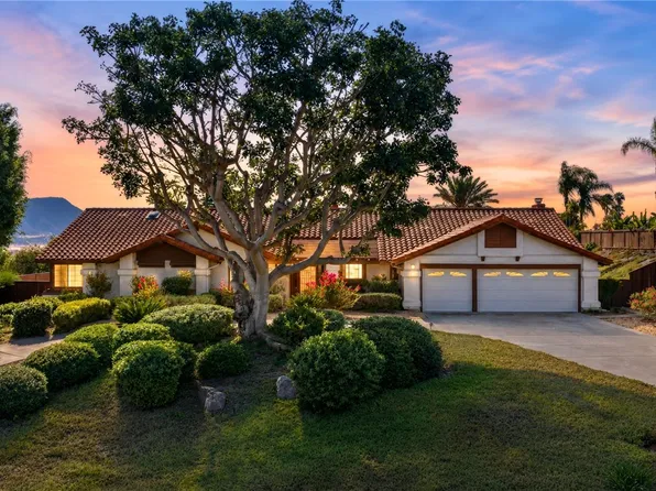 2415 Eucalyptus Ave, Escondido, CA 92029