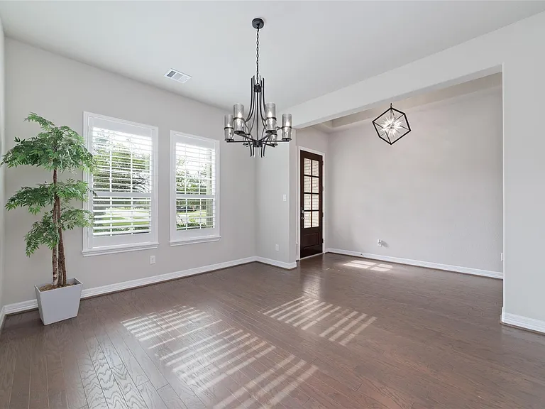 29023 Alley Lynn Way — Photo 11