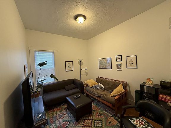 2nd image of 152 5th St #1F