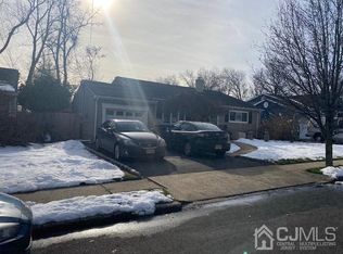 59 Westminster Rd, Colonia, NJ 07067