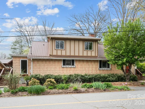100 4th St, Black Mountain, NC 28711