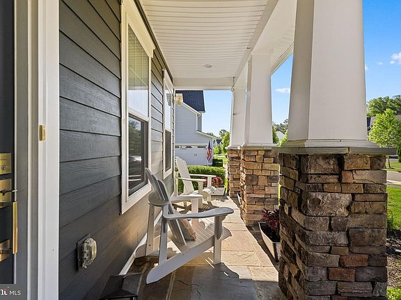 2nd image of 41116 Hickory Hedge Pl