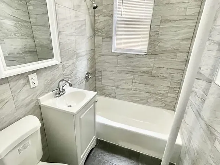 110 Belgrove Dr #26C — Photo 4