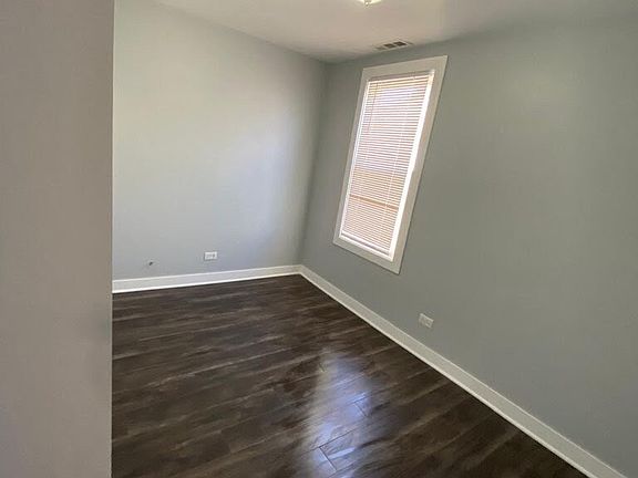 5th image of 4800 S Winchester Ave #17167265