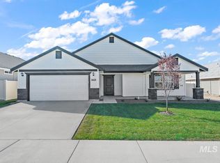 2768 N Ice Fire Pl, Star, ID 83669