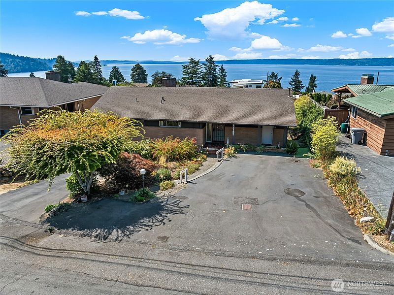 2nd image of 12153 Marine View Drive SW