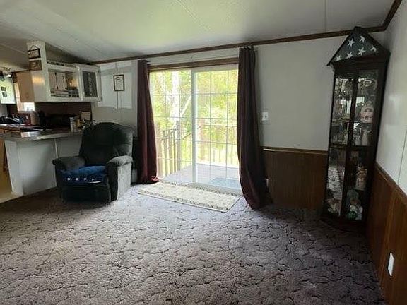 5th image of 2361 N Old Bethlehem Pike