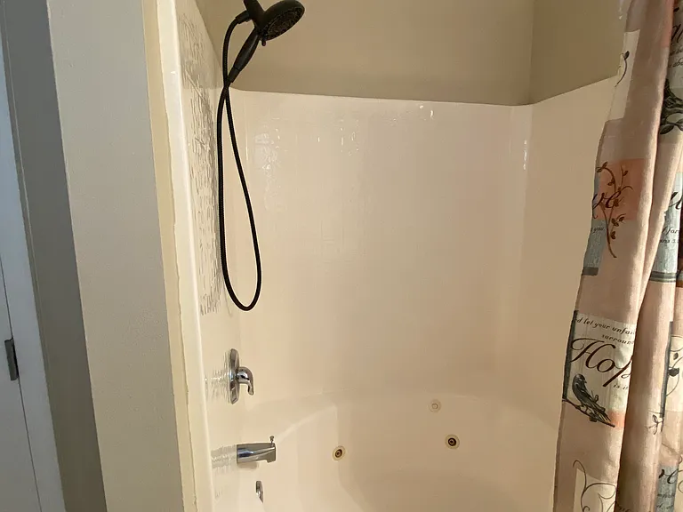 108 Glen Arbor Dr — Photo 16
