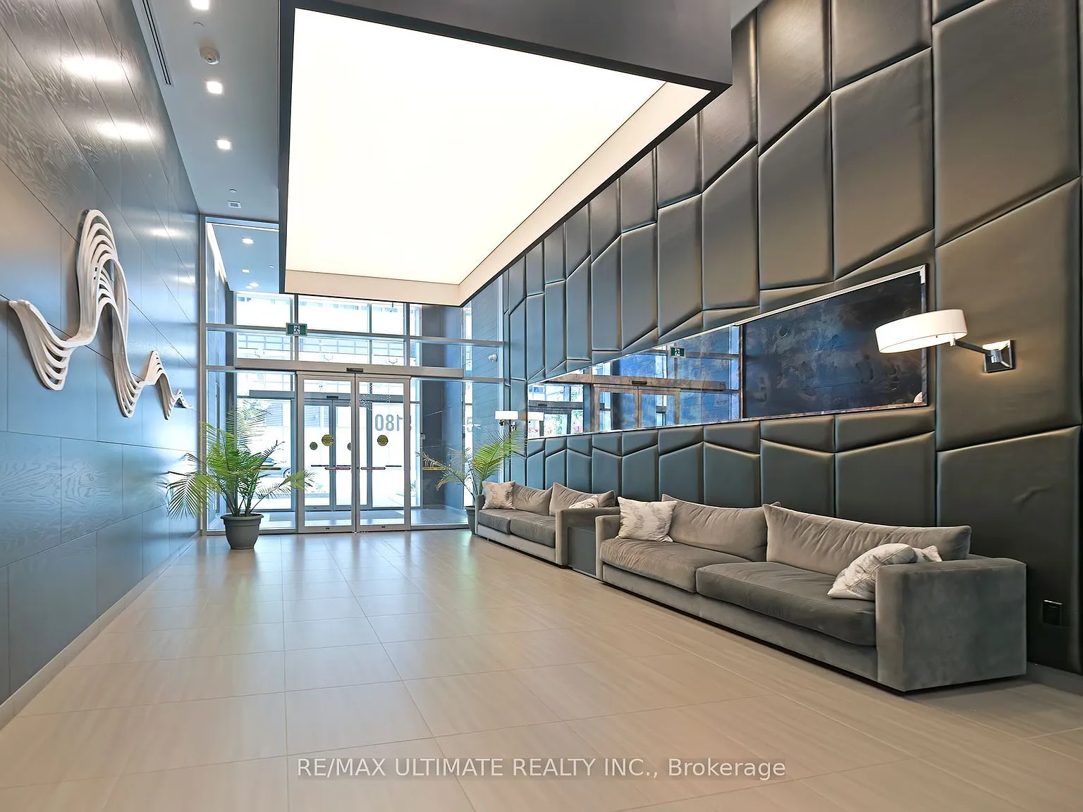 2 bed, $2,800 — Photo 2