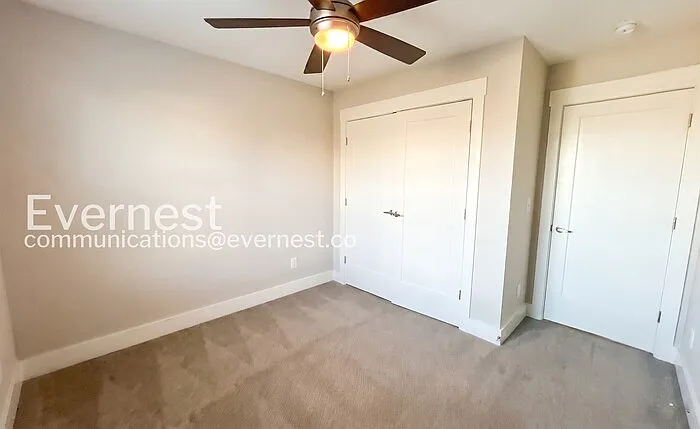 220 Croleywood Ln — Photo 16