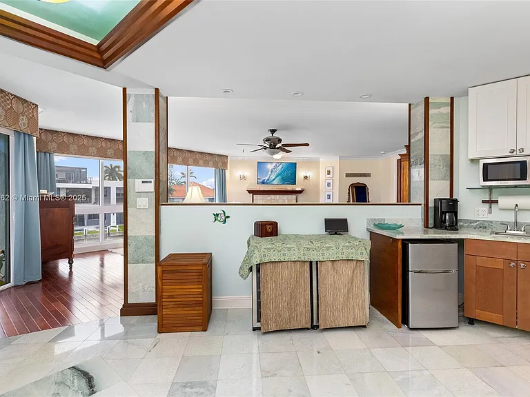 70 Bay Colony Ln — Photo 68