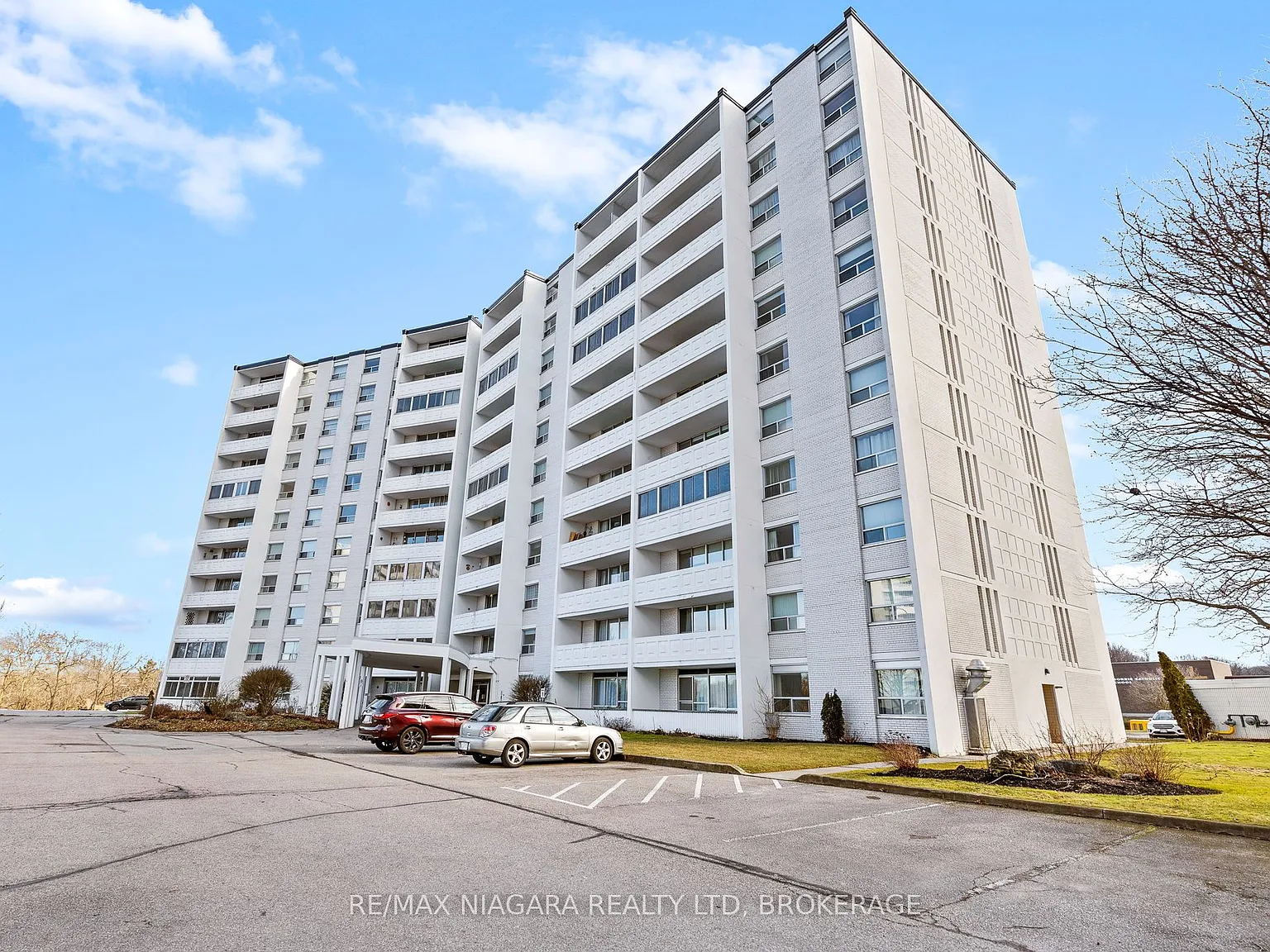2 bed, $2,350 — Photo 4