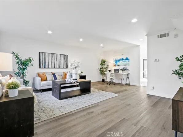2087 Stonewood Ct, San Pedro, CA 90732