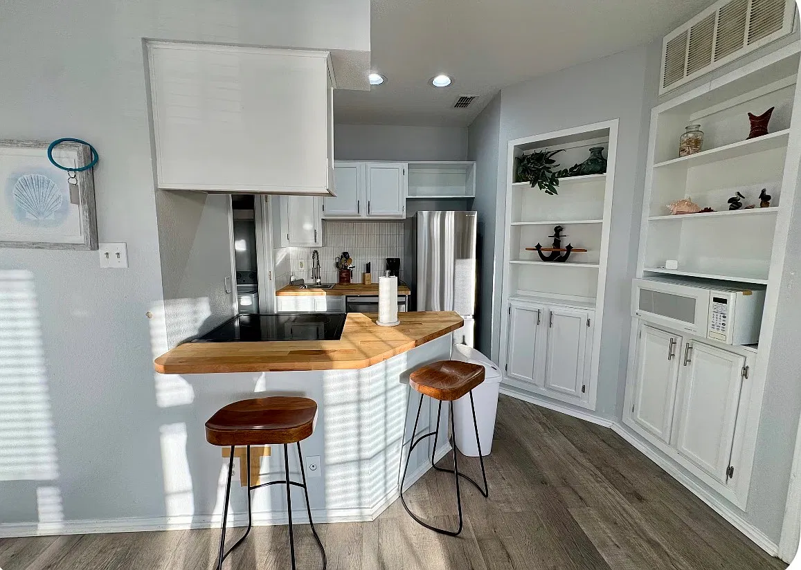 1 bed, 520 sqft, $1,950 — Photo 4