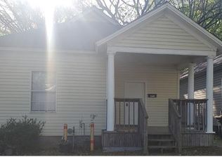 1053 S Cooper St, Memphis, TN 38104