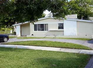 1940 NW 188th Ter, Miami Gardens, FL 33056