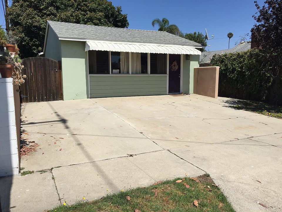 1st image of 241 Frances St