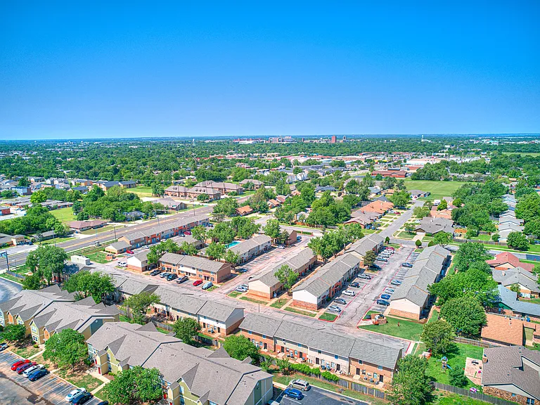 Diamond Crest Townhomes — Photo 27
