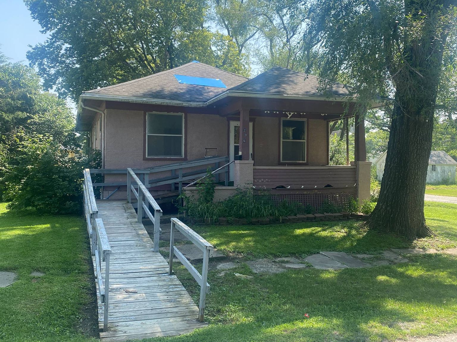 206 S Van Buren St, Albany, MO 64402 MLS 11204308 Zillow