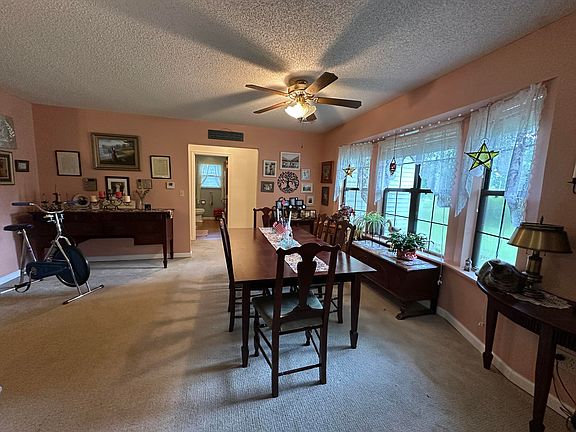 2nd image of 122 Riverview Drive